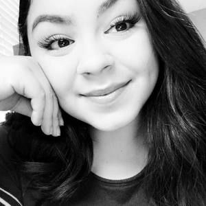 Meet your Posher, Alondra